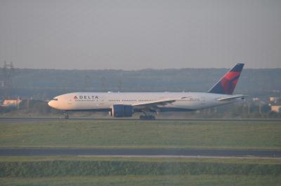 Image of aircraft registration N710DN - A 777-232(LR) operated by Delta Air Lines