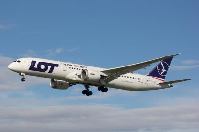 Image of aircraft registration SP-LSA - A 787-9 Dreamliner operated by LOT - Polish Airlines