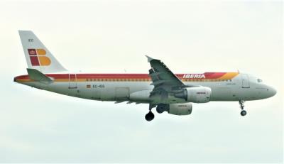 Photo of aircraft EC-IEG operated by Iberia