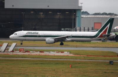 Image of aircraft registration I-BIXR - A A321-112 operated by Alitalia