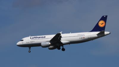 Photo of aircraft D-AIPF operated by Lufthansa