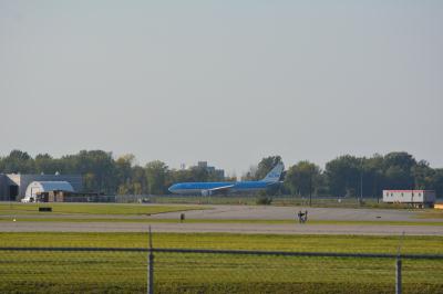 Image of aircraft registration PH-AOM - A A330-203 operated by KLM Royal Dutch Airlines