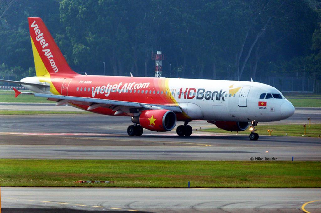 Photo of aircraft VN-A688 operated by VietJetAir