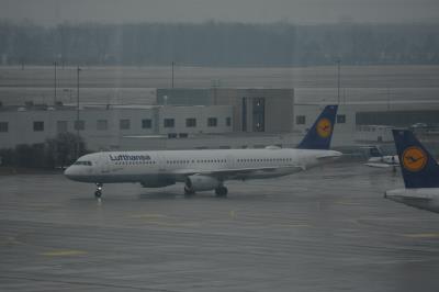 Image of aircraft registration D-AISC - A A321-231 operated by Lufthansa