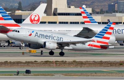 Photo of aircraft N769US operated by American Airlines