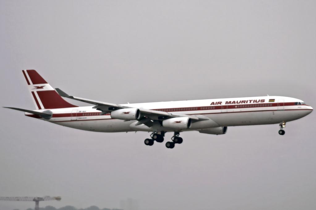 Photo of aircraft 3B-NAV operated by Air Mauritius