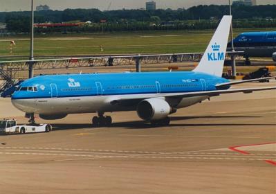 Photo of aircraft PH-BZI operated by KLM Royal Dutch Airlines