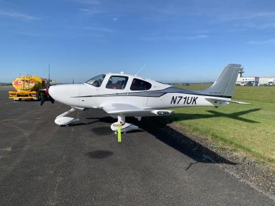 Photo of aircraft N71UK operated by Southern Aircraft Consultancy Inc Trustee