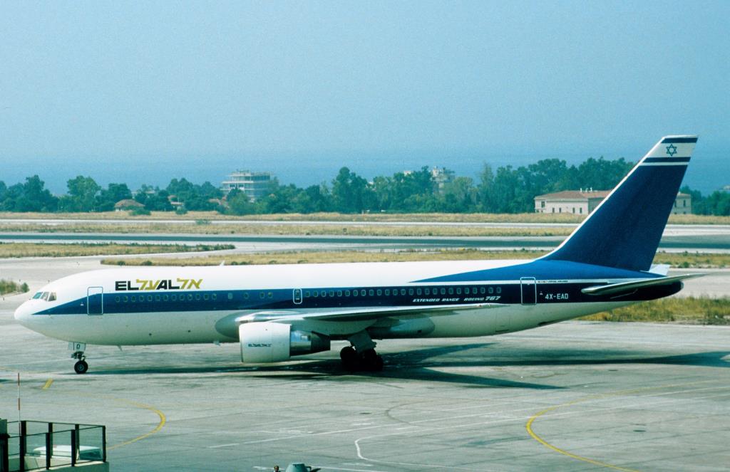 Photo of aircraft 4X-EAD operated by El Al Israel Airlines