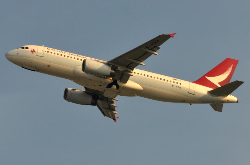 Photo of aircraft B-HSN operated by Cathay Dragon