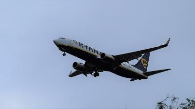 Photo of aircraft EI-FZK operated by Ryanair