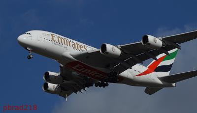 Image of aircraft registration A6-EDL - A A380-861 operated by Emirates