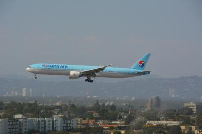 Photo of aircraft HL8009 operated by Korean Air Lines