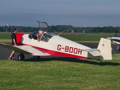 Photo of aircraft G-BOOH operated by Stephen Michael Scott Smith