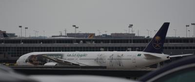 Photo of aircraft HZ-AK43 operated by Saudi Arabian Airlines