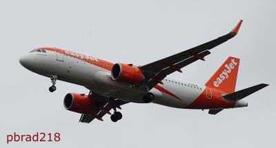 Image of aircraft registration G-UZHM - A A320-251N(WL) operated by easyJet