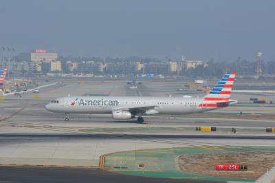 Photo of aircraft N921US operated by American Airlines