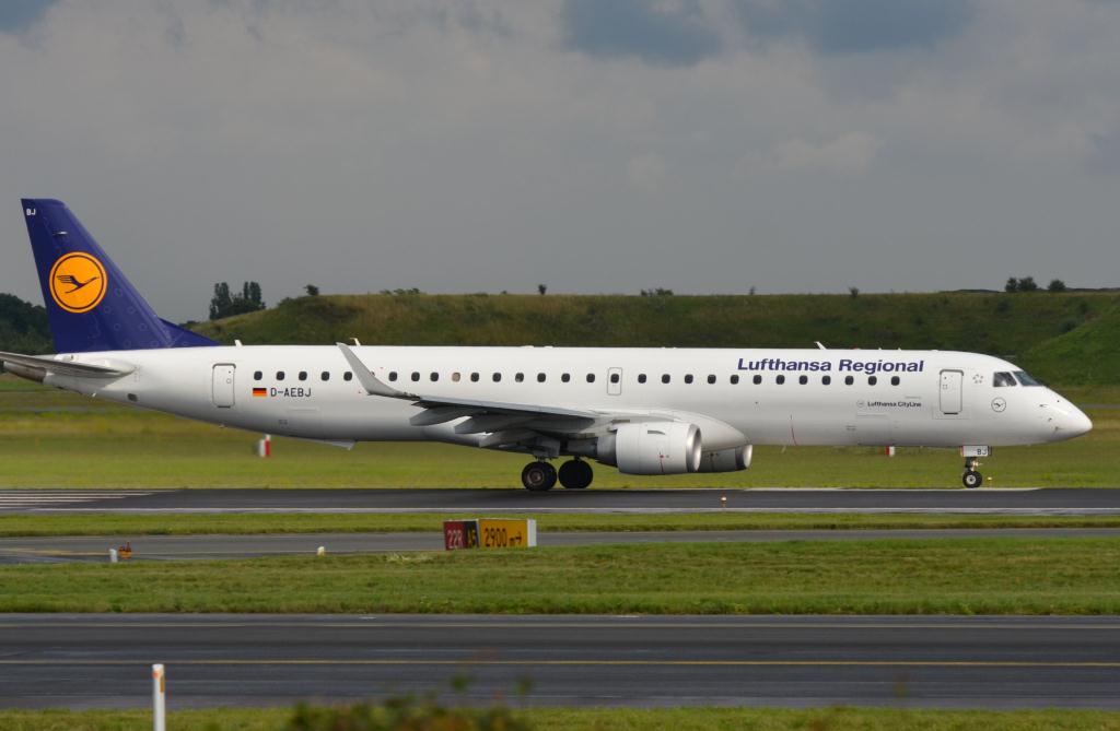 Photo of aircraft D-AEBJ operated by Lufthansa Cityline