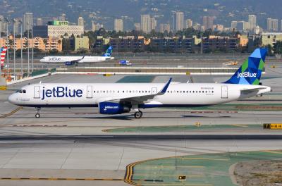 Photo of aircraft N929JB operated by JetBlue Airways