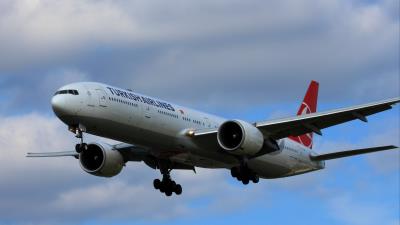 Photo of aircraft TC-JJZ operated by Turkish Airlines