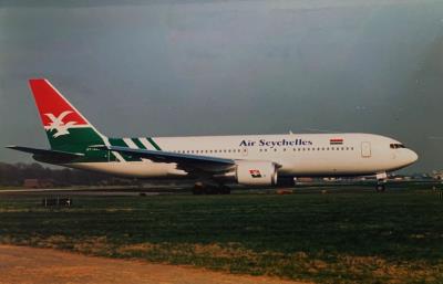 Photo of aircraft S7-AAS operated by Air Seychelles