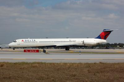 Photo of aircraft N908DL operated by Delta Air Lines