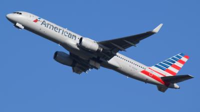 Photo of aircraft N191AN operated by American Airlines