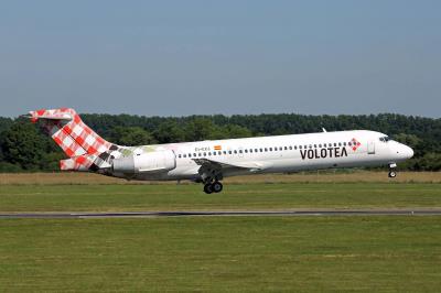Image of aircraft registration EI-EXJ - A 717-2BL operated by Volotea Airlines