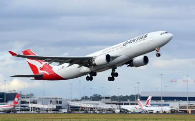 Photo of aircraft VH-EBQ operated by Qantas