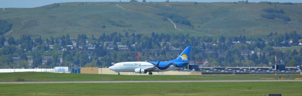 Photo of aircraft C-GCNW operated by Canadian North