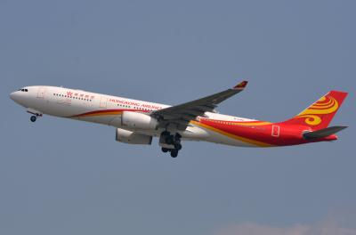 Photo of aircraft B-LNU operated by Hong Kong Airlines