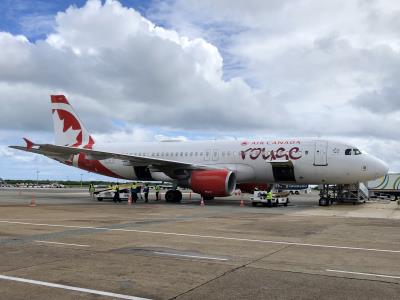 Photo of aircraft C-GFCP operated by Air Canada Rouge