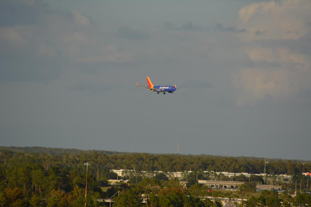 Photo of aircraft N724SW operated by Southwest Airlines