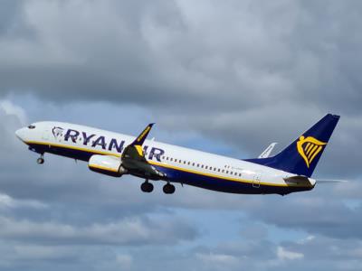 Photo of aircraft EI-DPK operated by Ryanair