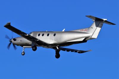 Photo of aircraft LX-JFC operated by Jetfly Aviation