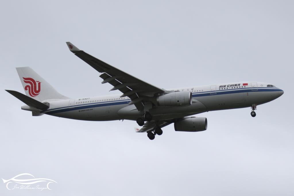Photo of aircraft B-5927 operated by Air China