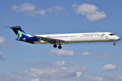 Photo of aircraft N802WA operated by World Atlantic Airlines