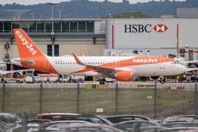 Photo of aircraft G-EJCK operated by easyJet
