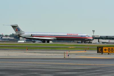 Photo of aircraft N7530 operated by American Airlines