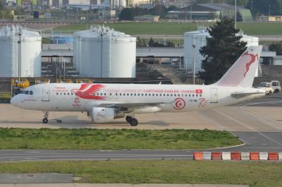 Photo of aircraft TS-IML operated by Tunisair
