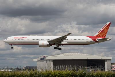 Photo of aircraft VT-AEP operated by Air India