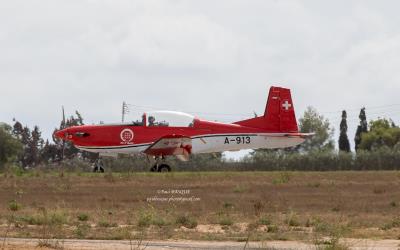 Photo of aircraft A-913 operated by Swiss Air Force