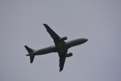 Image of aircraft registration N454UA - A A320-232 operated by United Airlines