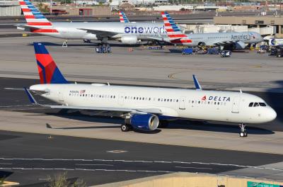 Photo of aircraft N386DN operated by Delta Air Lines