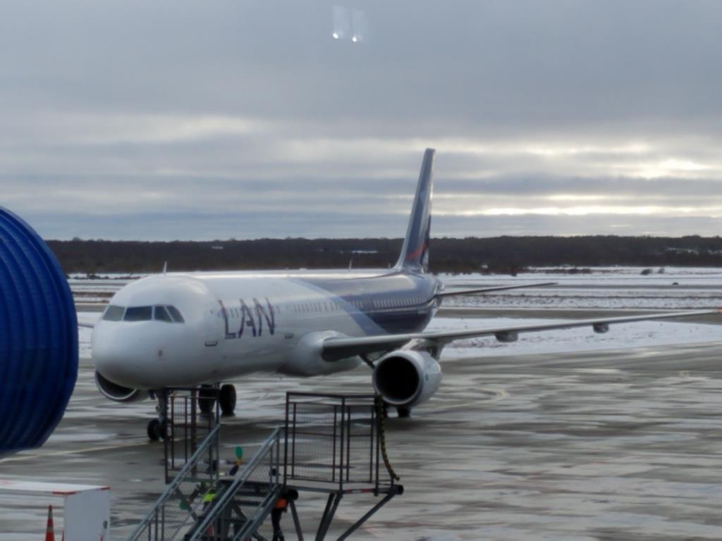 Photo of aircraft CC-BEI operated by LATAM Airlines Chile