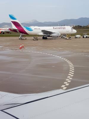 Photo of aircraft D-AGWI operated by Eurowings