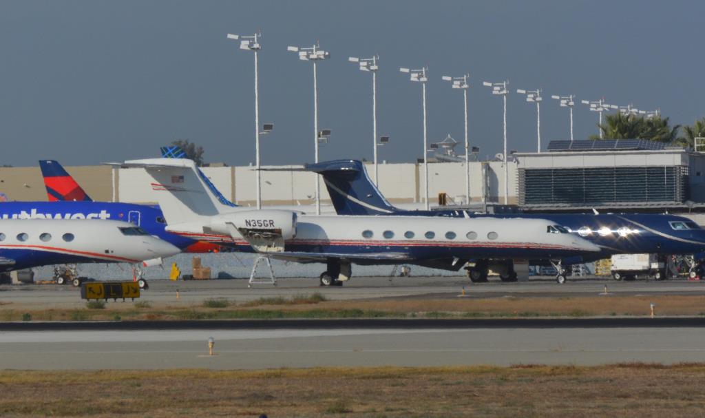 Photo of aircraft N35GR operated by Wilmington Trust Company Trustee