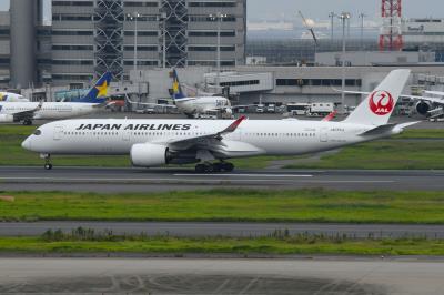 Photo of aircraft JA05XJ operated by Japan Airlines