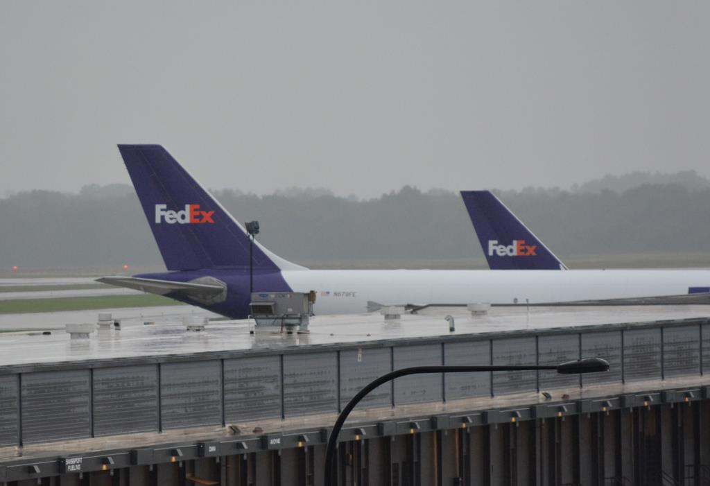 Photo of aircraft N679FE operated by Federal Express (FedEx)