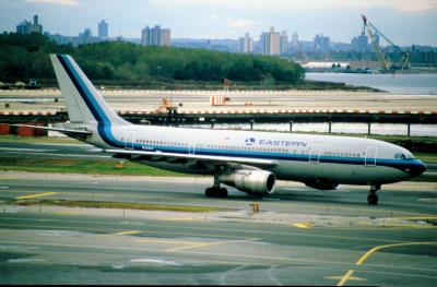 Photo of aircraft N292EA operated by Eastern Air Lines